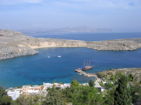 Blick von der Akropolis in Lindos