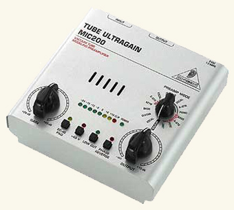 Mikrofon-Vorverstärker-Behringer-gelb Mikrofon-Vorverstärker-Behringer-gelb